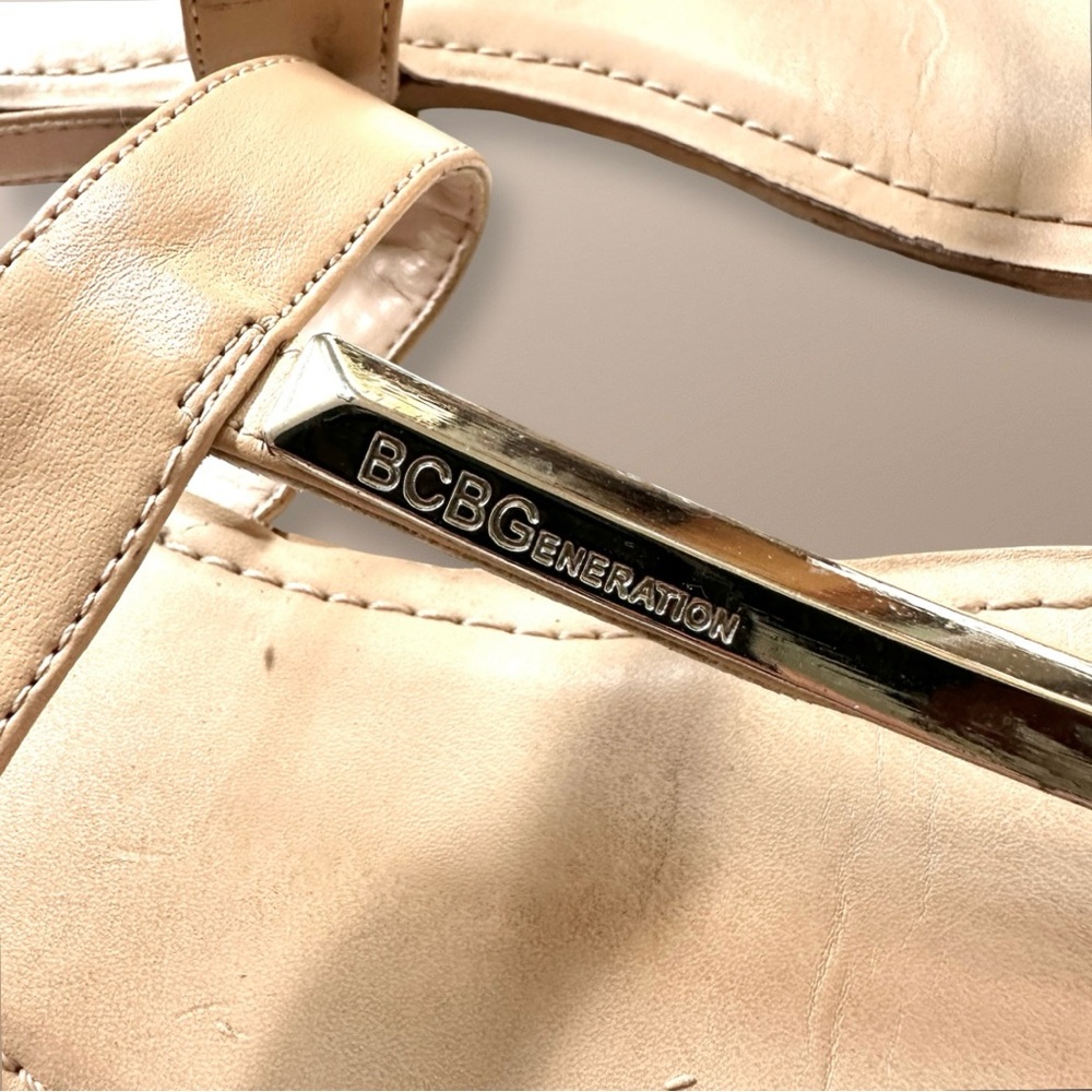 BCBGeneration Beige & Silver Sandals Size 7.5 - Picture 5 of 8